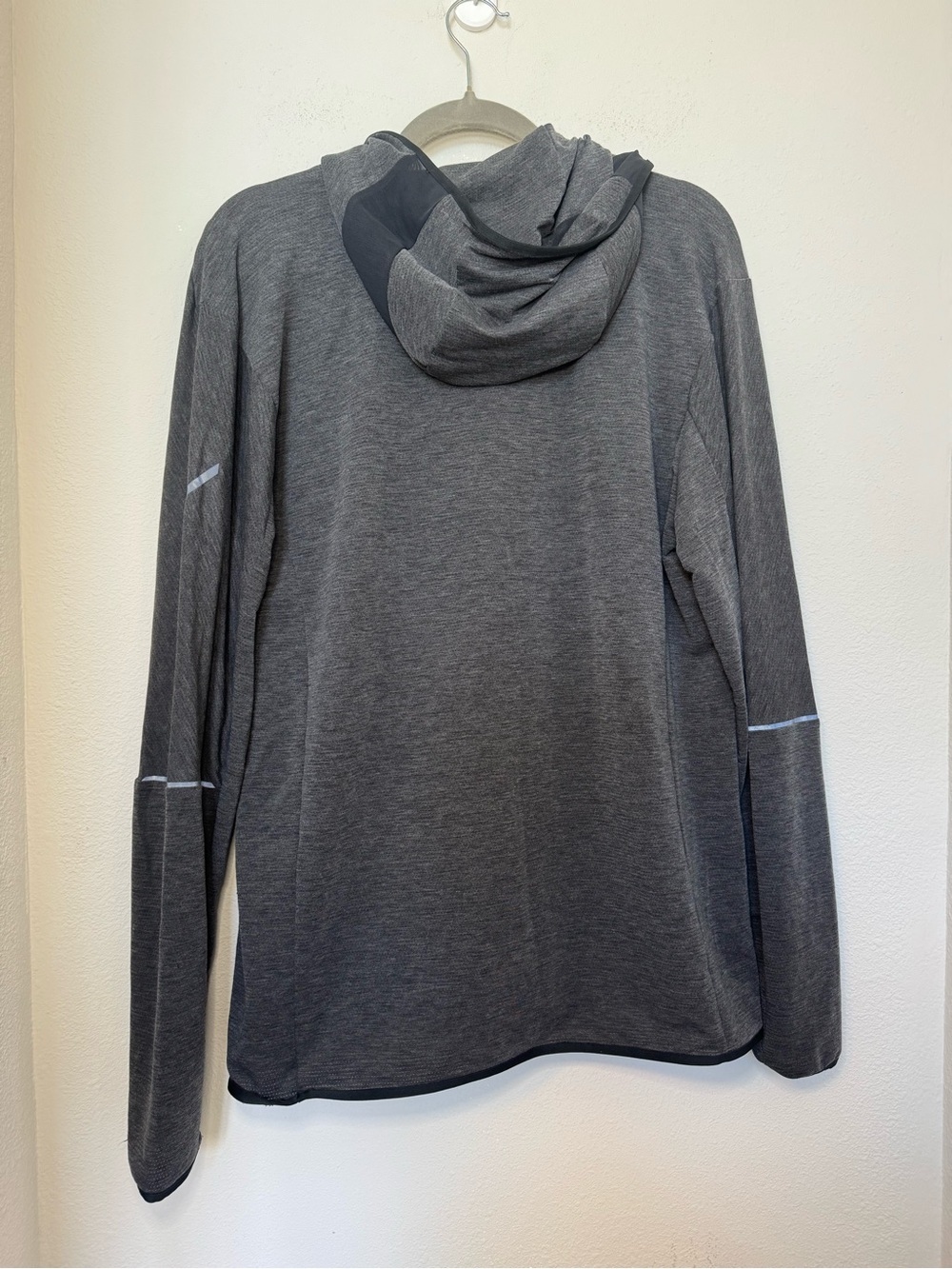 Men’s Hill City performance hoodie - Picture 4 of 6